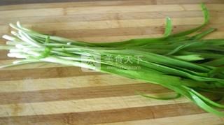 <a href=/shicai/shucai/JiuCai/index.html target=_blank><u>韭菜</u></a>炒干<a href=/shicai/mimian/DouFu/index.html target=_blank><u>豆腐</u></a>