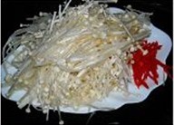 <a href=zt/lbjzg target=_blank><u>凉拌金针菇</u></a>的做法<!-- 图解2 -->