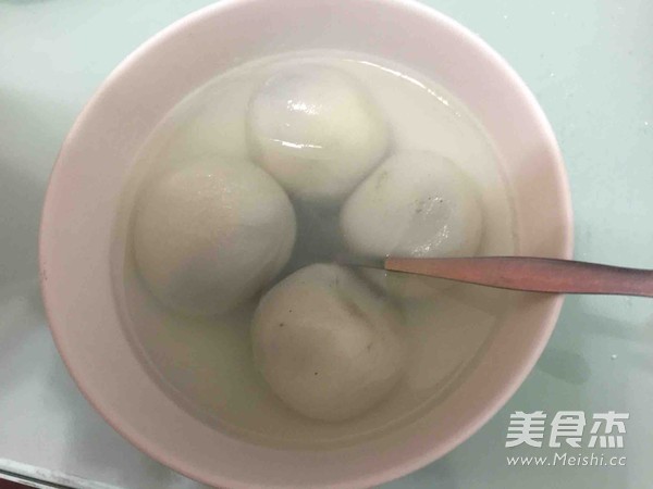 <a href=/shicai/guopin/HeiZhiMa/index.html target=_blank><u>黑<a href=/shicai/guopin/ZhiMa/index.html target=_blank><u>芝麻</u></a></u></a>汤圆的做法