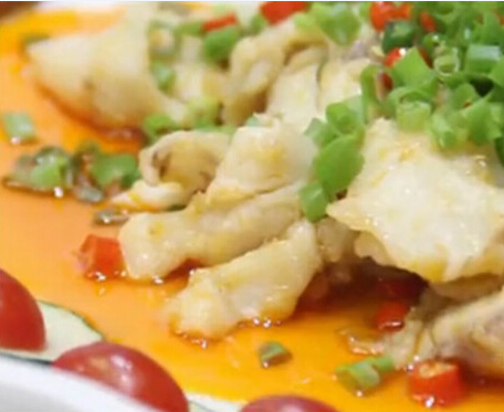 怎么做鲜椒鱼片?