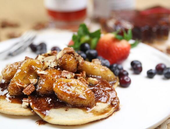 <a href=/shicai/guopin/XianJiao/index.html target=_blank><u>香蕉</u></a>焦糖班戟怎么做?