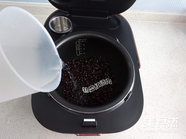 #苏泊尔•蒸汽球釜#墨米<a href=/shicai/guopin/LianZi/index.html target=_blank><u>莲子</u></a>饭的做法