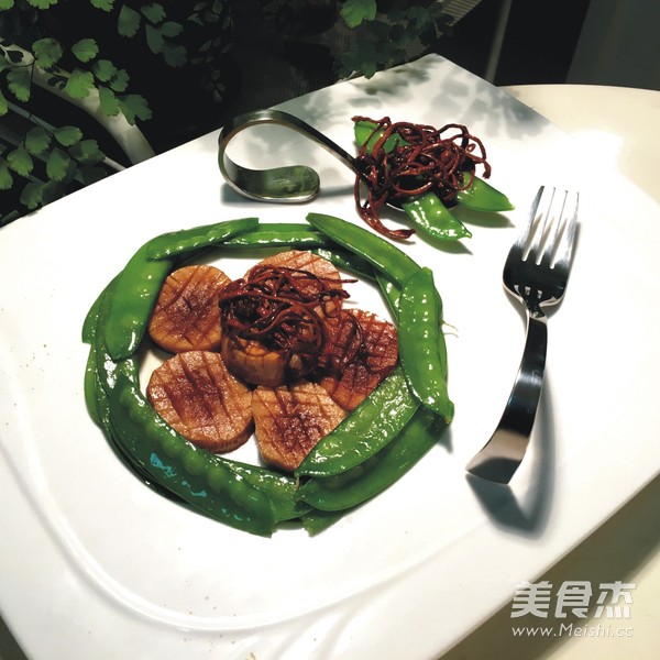 虫草花炒<a href=/shicai/shucai/XingBaoGu/index.html target=_blank><u><a href=/shicai/guopin/Xing/index.html target=_blank><u>杏</u></a>鲍菇</u></a>的做法