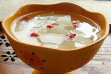 冰糖雪<a href=/shicai/guopin/Li/index.html target=_blank><u>梨</u></a>的做法