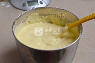 <a href=/shicai/mimian/NaiYou/index.html target=_blank><u>奶油</u></a>杯子蛋糕