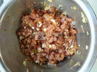 <a href=/shicai/mimian/YunDou/index.html target=_blank><u>芸豆</u></a><a href=/shicai/rouqin/ZhuRou/index.html target=_blank><u>猪肉</u></a>麦穗包