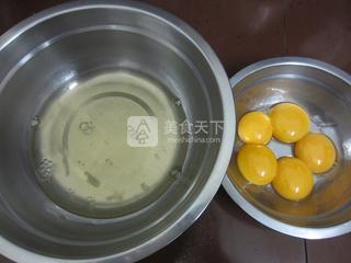 原味<a href=zt/qifengdg target=_blank><u>戚风蛋糕</u></a>