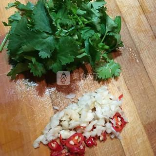 凉拌<a href=/shicai/shucai/XingBaoGu/index.html target=_blank><u><a href=/shicai/guopin/Xing/index.html target=_blank><u>杏</u></a>鲍菇</u></a>