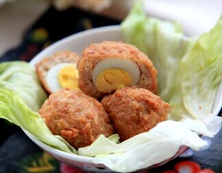 <a href=/shicai/rouqin/AnChun/index.html target=_blank><u>鹌鹑</u></a>蛋的做法