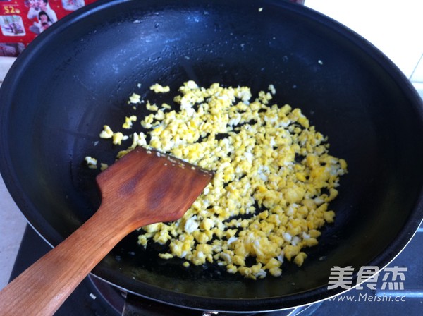 <a href=/shicai/mimian/HeiDou/index.html target=_blank><u>黑豆</u></a>面<a href=/shicai/shucai/XiaoBaiCai/index.html target=_blank><u>小<a href=/shicai/shucai/BaiCai/index.html target=_blank><u>白菜</u></a></u></a>素饺子的做法