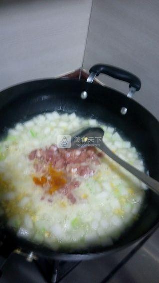 <a href=/shicai/shucai/DongGua/index.html target=_blank><u>冬瓜</u></a><a href=/shicai/mimian/YuMi/index.html target=_blank><u>玉米</u></a><a href=/shicai/shuichanpin/ZiCai/index.html target=_blank><u>紫菜</u></a>汤