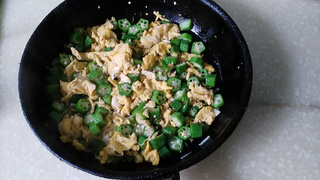 <a href=/shicai/shucai/QiuKui/index.html target=_blank><u>秋葵</u></a>炒蛋