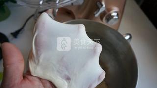 中国福<a href=/shicai/mimian/MianBao/index.html target=_blank><u>面包</u></a>