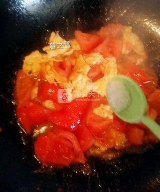 <a href=/shicai/shucai/XiHongShi/index.html target=_blank><u>西红柿</u></a>炒<a href=/shicai/rouqin/JiDan/index.html target=_blank><u>鸡蛋</u></a>