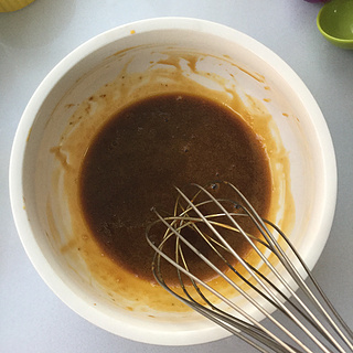 六寸红<a href=/shicai/guopin/Zao/index.html target=_blank><u>枣</u></a><a href=zt/qifengdg target=_blank><u>戚风蛋糕</u></a>