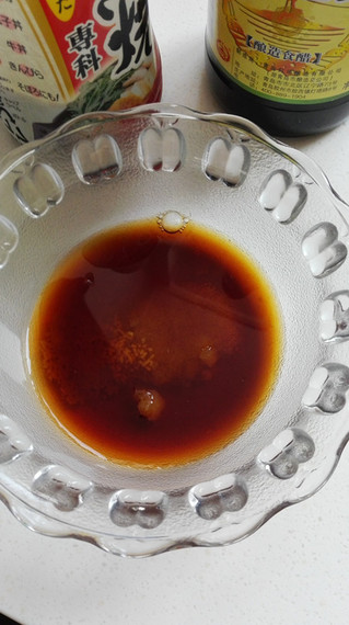 <a href=/shicai/shucai/LuoBo/index.html target=_blank><u>萝卜</u></a>苗拌黑纳豆