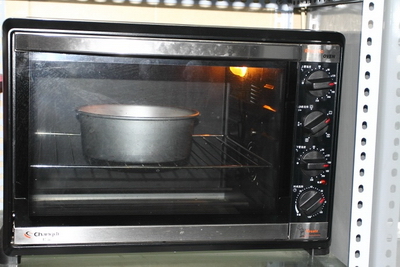 <a href=/shicai/guopin/XianJiao/index.html target=_blank><u>香蕉</u></a><a href=zt/qifengdg target=_blank><u>戚风蛋糕</u></a>步骤12