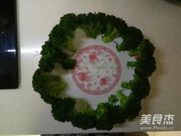 <a href=/shicai/guopin/BaiGuo/index.html target=_blank><u>白果</u></a>烩鲜蔬的做法