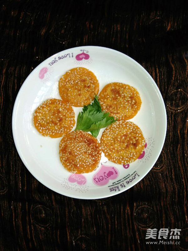 <a href=/shicai/shucai/NanGua/index.html target=_blank><u>南瓜</u></a>酒酿饼的做法