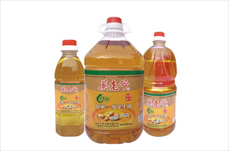 <a href=/shicai/guopin/HuaSheng/index.html target=_blank><u>花生</u></a>油3