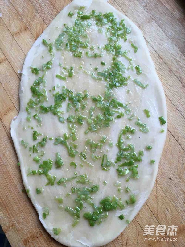 葱香千层酥卷的做法