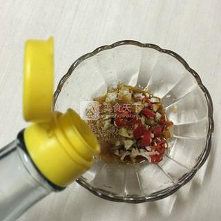 凉拌<a href=/shicai/shucai/XingBaoGu/index.html target=_blank><u><a href=/shicai/guopin/Xing/index.html target=_blank><u>杏</u></a>鲍菇</u></a>