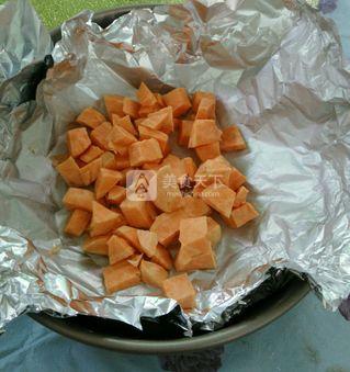 <a href=/shicai/shucai/HongShu/index.html target=_blank><u>红薯</u></a>披萨