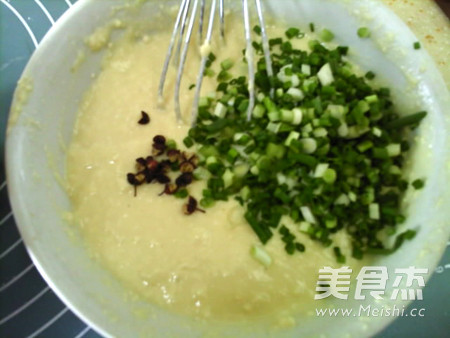 葱香<a href=/shicai/mimian/DouFu/index.html target=_blank><u>豆腐</u></a>蛋糊饼的做法