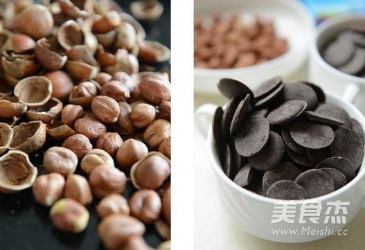 #圣诞节#松露<a href=/shicai/mimian/QiaoKeLi/index.html target=_blank><u>巧克力</u></a>的做法