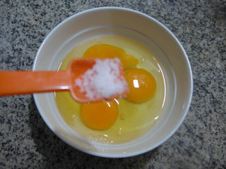 苔条炒<a href=/shicai/rouqin/JiDan/index.html target=_blank><u>鸡蛋</u></a>