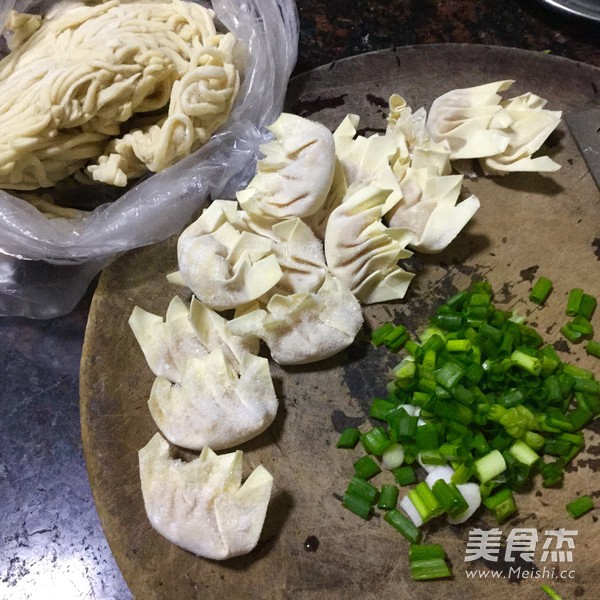 云吞面的做法