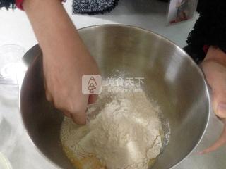 小熊乳酪<a href=/shicai/mimian/MianBao/index.html target=_blank><u>面包</u></a>