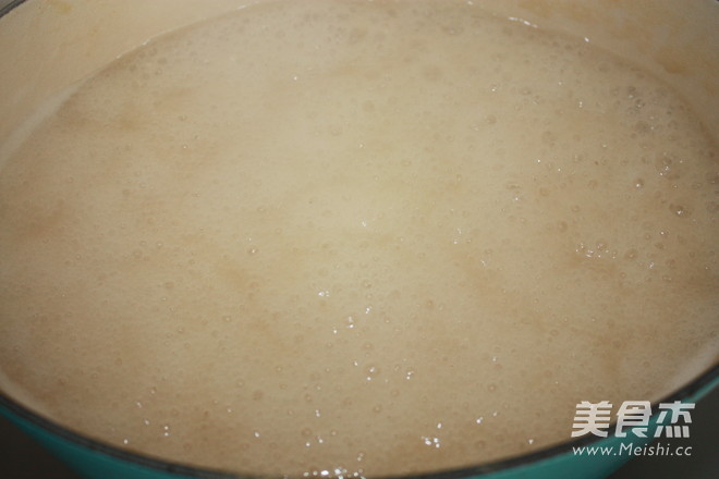 自制秋<a href=/shicai/guopin/Li/index.html target=_blank><u>梨</u></a>膏的做法