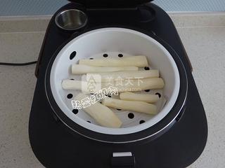 <a href=/shicai/guopin/CaoMei/index.html target=_blank><u>草莓</u></a>奶香<a href=/shicai/shucai/ShanYao/index.html target=_blank><u>山药</u></a>泥