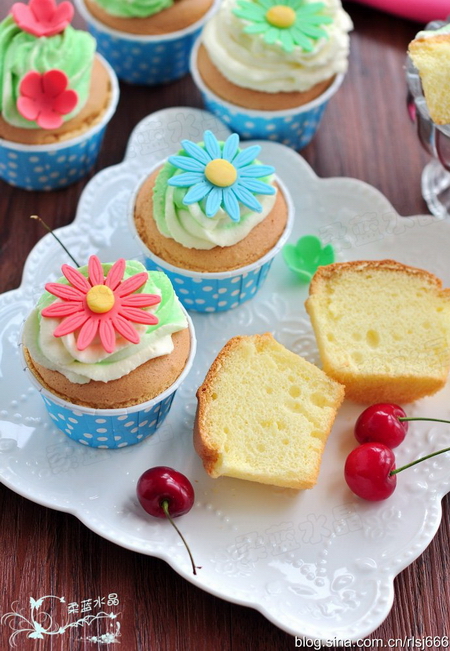 戚风翻糖杯的做法