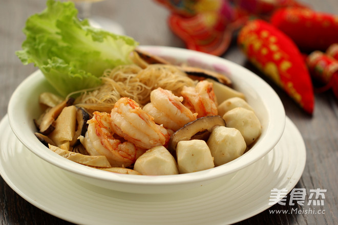 台式新竹炒<a href=/shicai/mimian/MiFen/index.html target=_blank><u>米粉</u></a>的做法