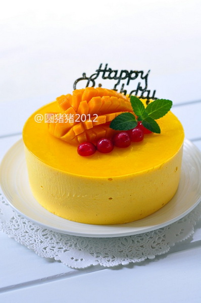 <a href=/shicai/guopin/MangGuo/index.html target=_blank><u>芒果</u></a>幕斯蛋糕