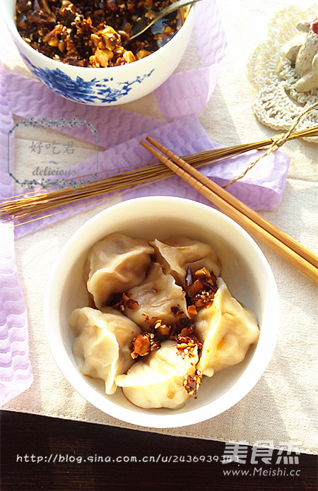 <a href=/shicai/shucai/LianOu/index.html target=_blank><u>莲<a href=/shicai/shucai/Ou/index.html target=_blank><u>藕</u></a></u></a><a href=/shicai/rouqin/ZhuRou/index.html target=_blank><u>猪肉</u></a>饺子的做法