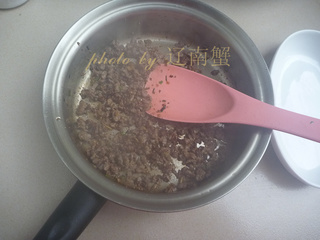 肉末<a href=/shicai/shucai/HuLuoBo/index.html target=_blank><u>胡<a href=/shicai/shucai/LuoBo/index.html target=_blank><u>萝卜</u></a></u></a>丝