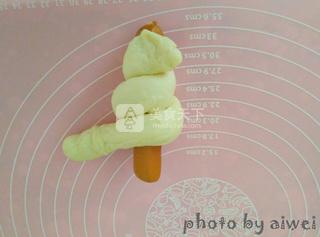 <a href=/shicai/rouqin/XiangChang/index.html target=_blank><u>香肠</u></a><a href=/shicai/mimian/MianBao/index.html target=_blank><u>面包</u></a>