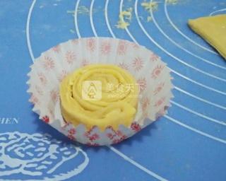 丹麦年轮<a href=/shicai/mimian/MianBao/index.html target=_blank><u>面包</u></a>