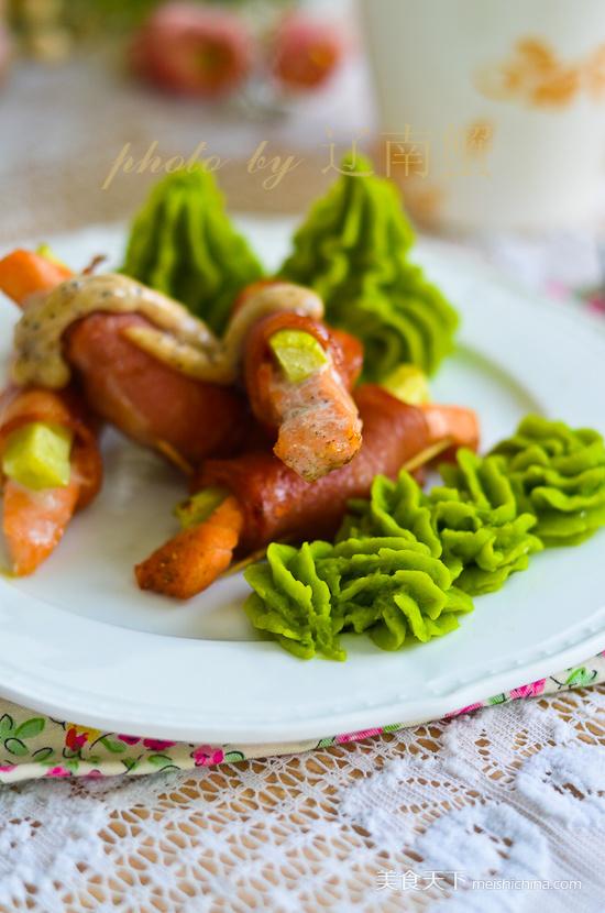 <a href=/shicai/rouqin/PeiGen/index.html target=_blank><u>培根</u></a><a href=/shicai/shuichanpin/SanWenYu/index.html target=_blank><u>三文鱼</u></a>卷