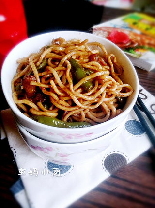 <a href=/shicai/shucai/DouJiao/index.html target=_blank><u>豆角</u></a>焖面