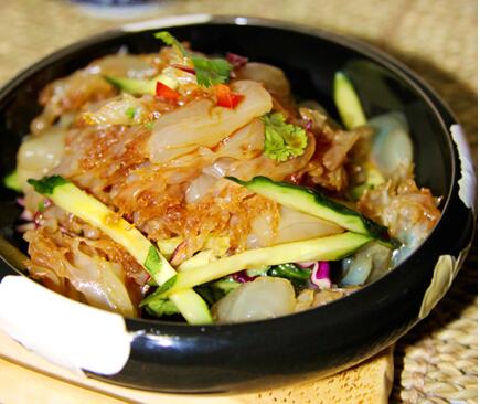 下酒凉菜<a href=/shicai/diaoweipin/ChenCu/index.html target=_blank><u>陈<a href=/shicai/diaoweipin/Cu/index.html target=_blank><u>醋</u></a></u></a><a href=/shicai/shuichanpin/HaiZheTou/index.html target=_blank><u><a href=/shicai/shuichanpin/HaiZhe/index.html target=_blank><u>海蜇</u></a>头</u></a>怎么做？