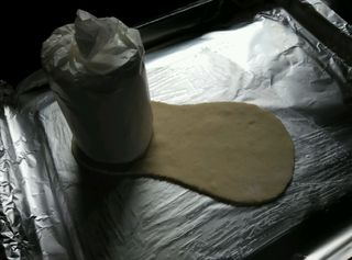 鞋子<a href=/shicai/mimian/MianBao/index.html target=_blank><u>面包</u></a>