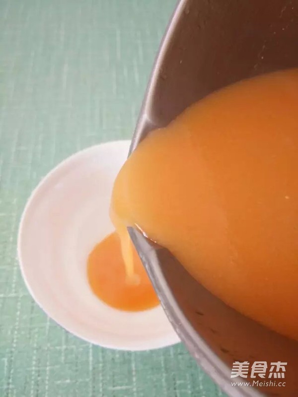 <a href=/shicai/shucai/HongShu/index.html target=_blank><u>红薯</u></a><a href=/shicai/shucai/HuLuoBo/index.html target=_blank><u>胡<a href=/shicai/shucai/LuoBo/index.html target=_blank><u>萝卜</u></a></u></a>米糊的做法