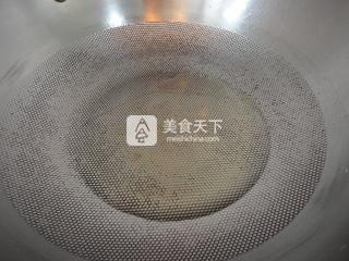 <a href=/shicai/shucai/MuEr/index.html target=_blank><u>木耳</u></a>炒<a href=/shicai/shucai/BaiCai/index.html target=_blank><u>白菜</u></a><a href=/shicai/shucai/TuDou/index.html target=_blank><u>土豆</u></a>干