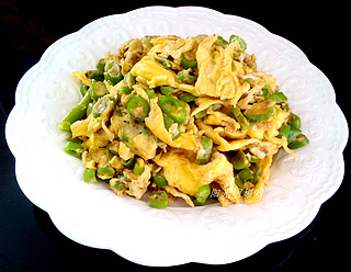 线椒炒<a href=/shicai/rouqin/JiDan/index.html target=_blank><u>鸡蛋</u></a>