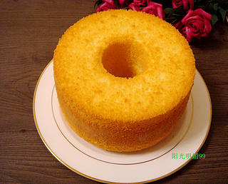 六寸中空海绵蛋糕