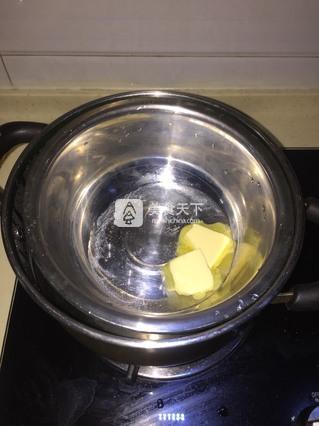 蚕宝宝<a href=/shicai/mimian/MianBao/index.html target=_blank><u>面包</u></a>